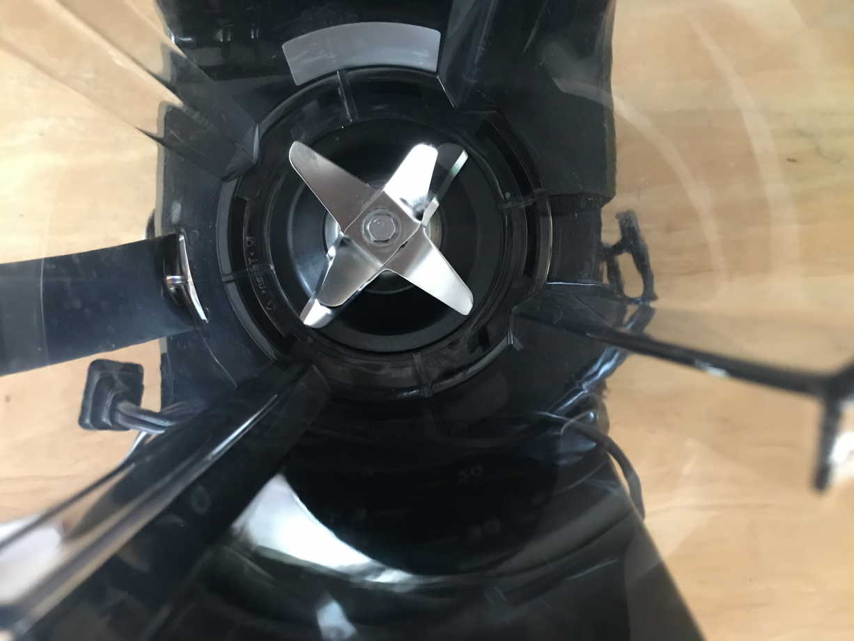 Dash VACUUM Blender 믹서기