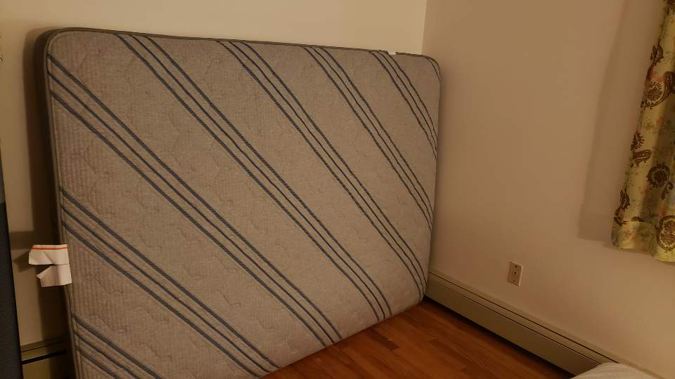 Bob\'s Mattress 매트리스 침대