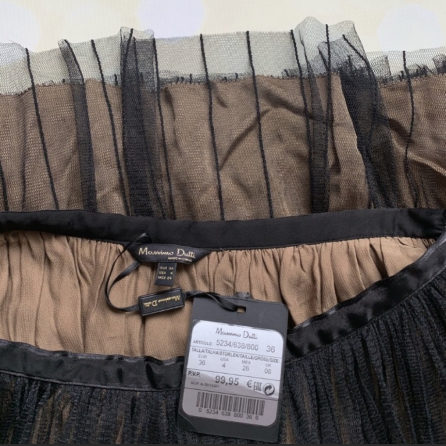 테그 붙은 새것] Massimo Dutti Tulle Skirt -사이즈 4