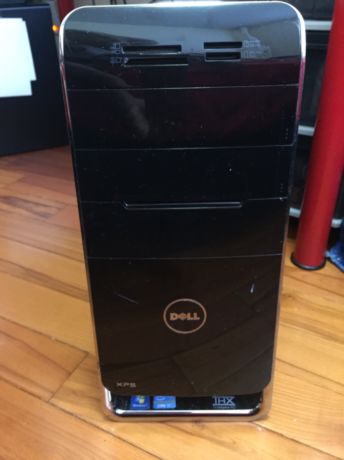Dell XPS 8300 Desktop 1.5 TB hard i7 + 모니터2개