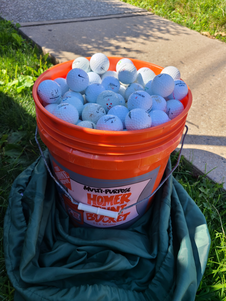  Golf Balls