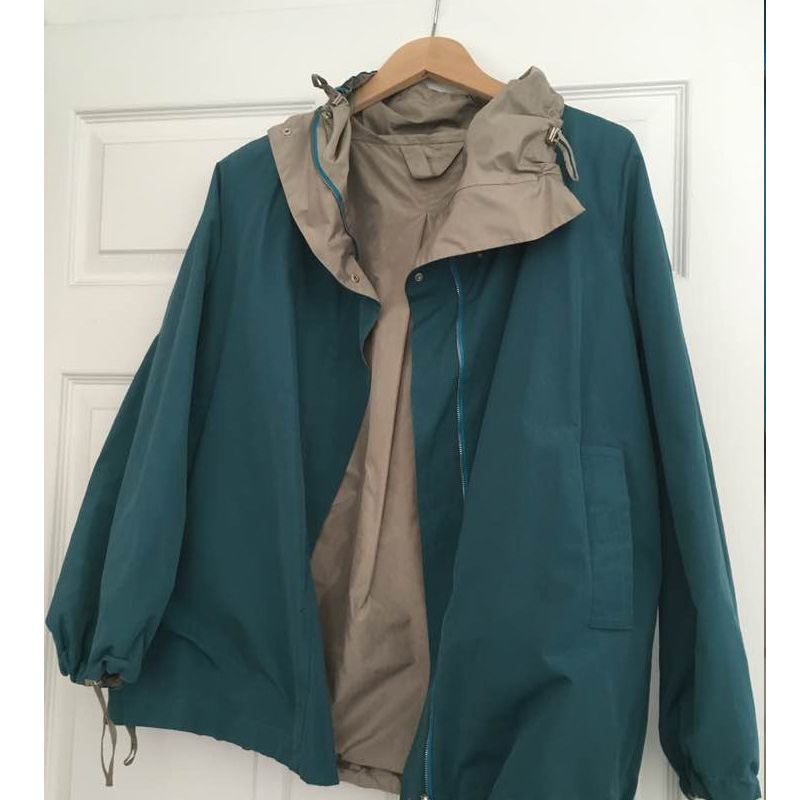 MAX MARA 막스마라 레인 자켓 양면 in Bergen County, NJ