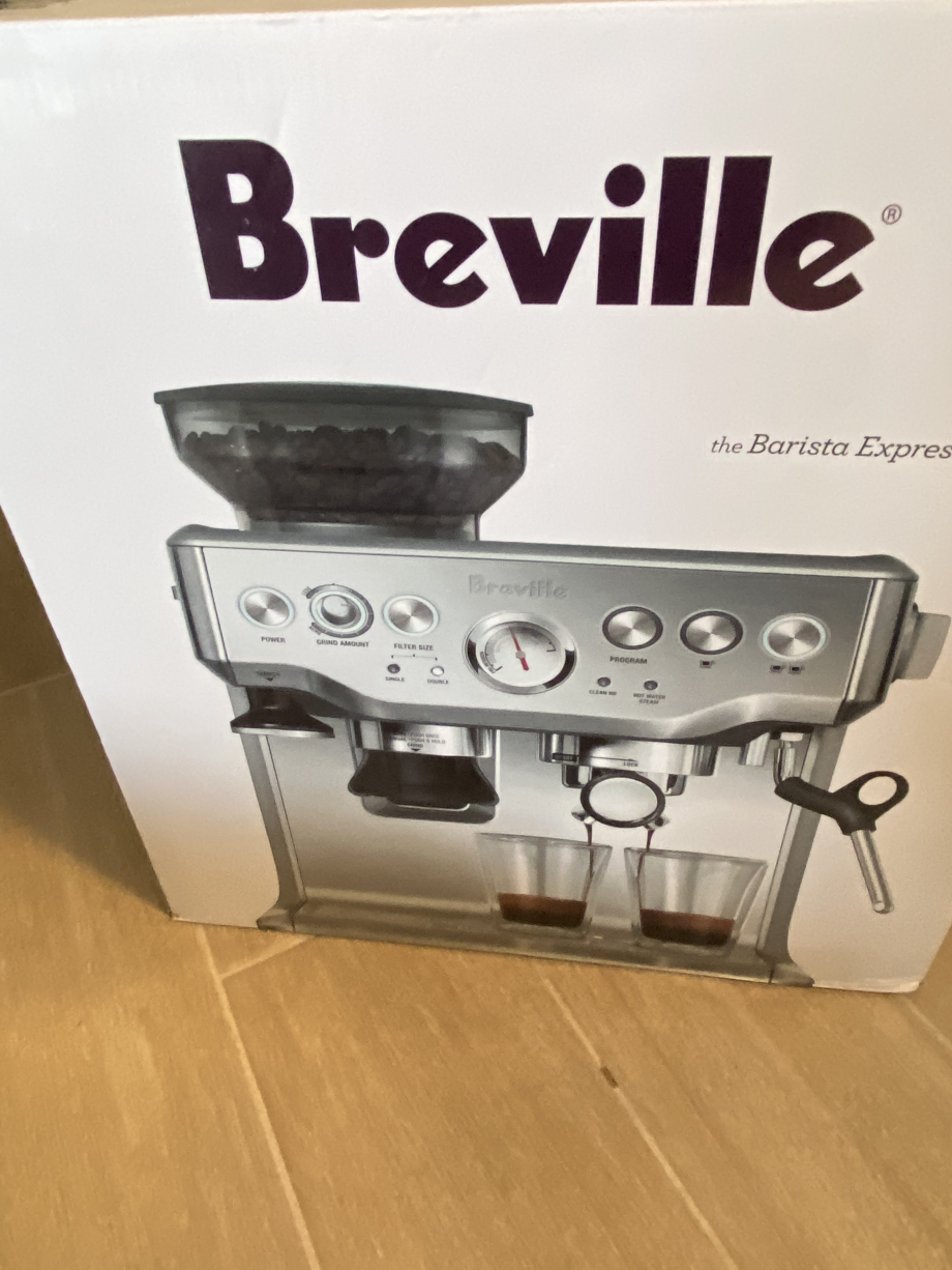 브레빌 에소머신 The Barista Express™ BES870XL