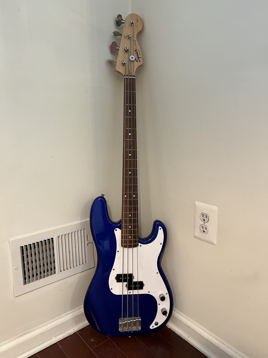 fender squier p bass