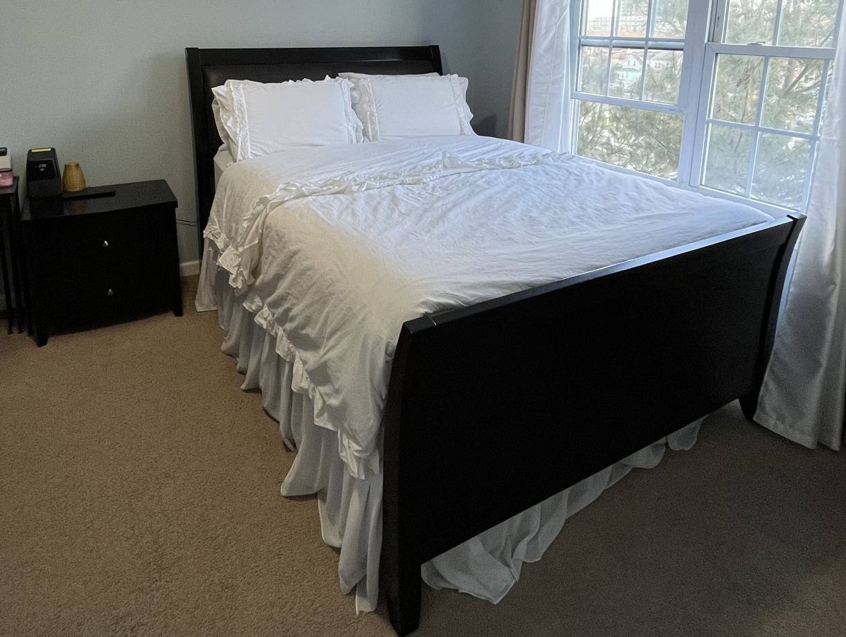 Bloomingdale Shifman handmade exquisite Bed set